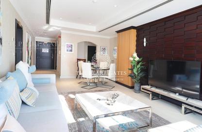 Apartment - 1 Bedroom - 2 Bathrooms for rent in East Porto Drive - Porto Arabia - The Pearl Island - Doha