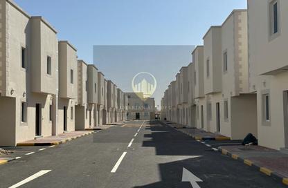 Compound - 6 Bedrooms - 6 Bathrooms for rent in Al Keesa Gate - Al Kheesa - Umm Salal Mohammed Compound - 6 Bedrooms - 6 Bathrooms for rent in Al Keesa Gate - Al Kheesa - Umm Salal Mohammed