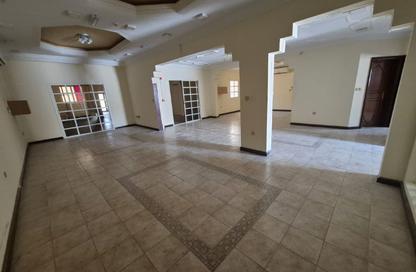Villa - 3 Bedrooms - 4 Bathrooms for rent in New Salata - Salata - Doha Villa - 3 Bedrooms - 4 Bathrooms for rent in New Salata - Salata - Doha