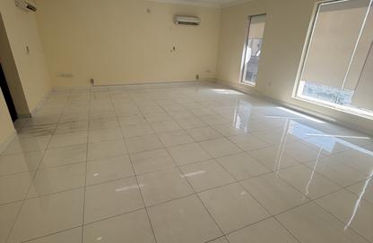 Office Space - Studio - 2 for rent in Al Mansoura - Al Mansoura - Doha Office Space - Studio - 2 for rent in Al Mansoura - Al Mansoura - Doha