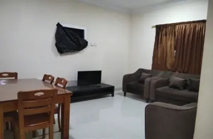 شقة - 2 غرف نوم - 2 حمامات للايجار في الغانم القديم - الغانم - الدوحة