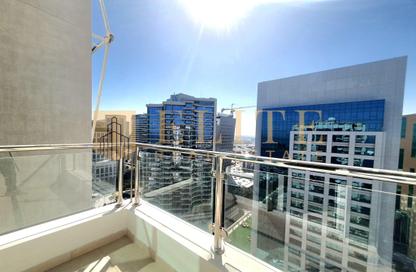 Apartment - 3 Bedrooms - 3 Bathrooms for rent in Lusail Marina Heights - Marina District - Lusail