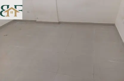 شقة - 2 غرف نوم - 2 حمامات للايجار في المنصورة - الدوحة