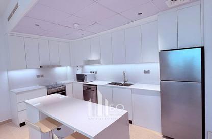 Apartment - 2 Bedrooms - 4 Bathrooms for sale in Fox Hills South - Fox Hills - Lusail