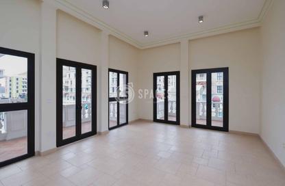 Apartment - 3 - 4 for rent in Carnaval - Qanat Quartier - The Pearl Island - Doha