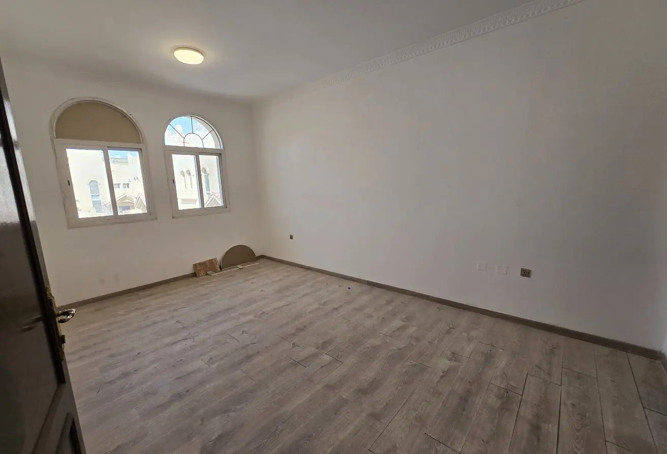 62184274 - Property Main Image