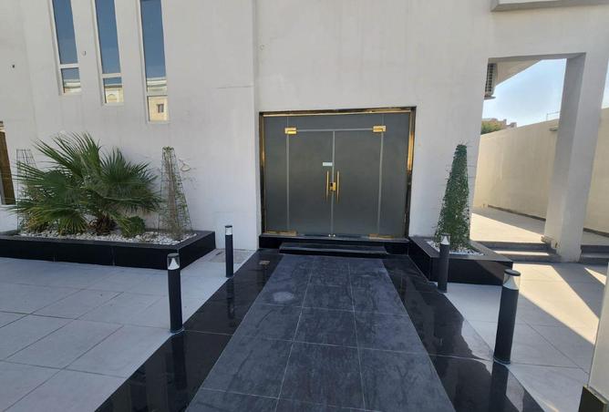 1008585 - صورة العقار 2