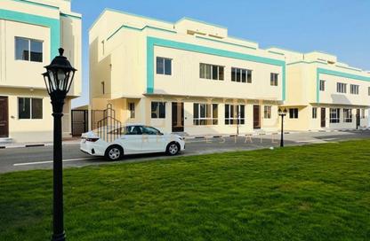 Compound - 7 - 7+ for rent in Umm Al Seneem Street - Ain Khaled - Doha