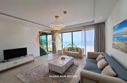Apartment - 1 Bedroom - 2 Bathrooms for sale in Lusail Marina Heights - Marina District - Lusail