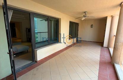 Apartment - 1 Bedroom - 2 Bathrooms for rent in Tower 6 - Porto Arabia - The Pearl Island - Doha Apartment - 1 Bedroom - 2 Bathrooms for rent in Tower 6 - Porto Arabia - The Pearl Island - Doha