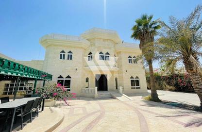 Villa - 5 - 7+ for rent in Onaiza Street - Diplomatic Area - Doha