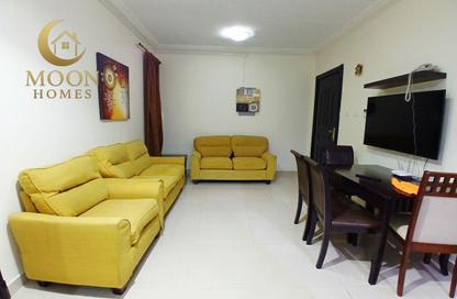 Apartment - 1 Bedroom - 2 Bathrooms for rent in Umm Ghuwailina 4 - Umm Ghuwailina - Doha