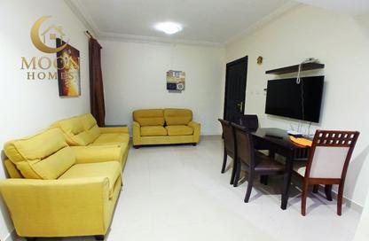 Apartment - 1 Bedroom - 2 Bathrooms for rent in Umm Ghuwailina 4 - Umm Ghuwailina - Doha