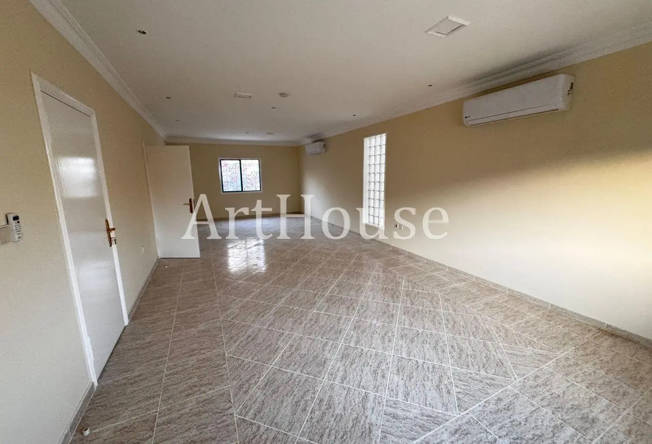 63643905 - Property Main Image