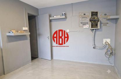 Shop - Studio - 1 Bathroom for rent in Al Hadara Street - Al Thumama - Doha