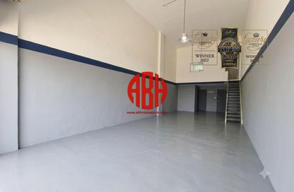 Shop - Studio - 1 Bathroom for rent in Al Hadara Street - Al Thumama - Doha