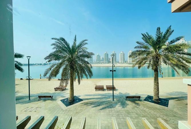 982110 - Property Image 2