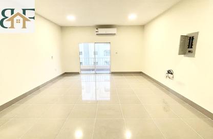 Apartment - 2 - 2 for rent in Najma 28 - Ibn Dirhem Street - Najma - Doha