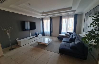 Apartment - 1 Bedroom - 2 Bathrooms for rent in East Porto Drive - Porto Arabia - The Pearl Island - Doha