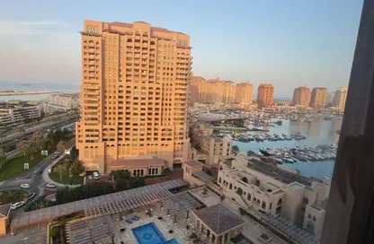 Apartment - 1 Bedroom - 2 Bathrooms for rent in East Porto Drive - Porto Arabia - The Pearl Island - Doha