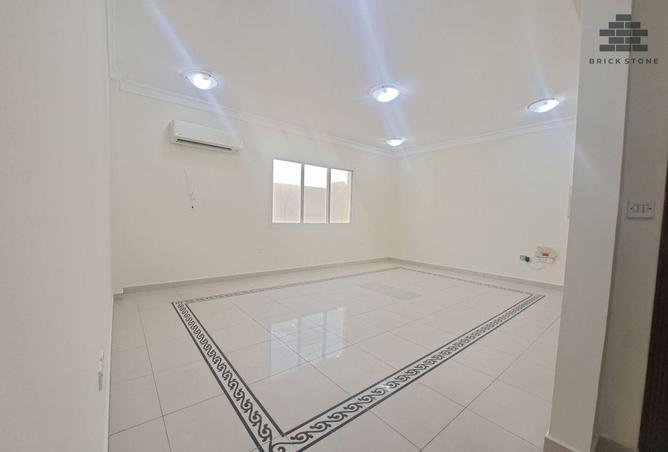 1005122 - Property Main Image