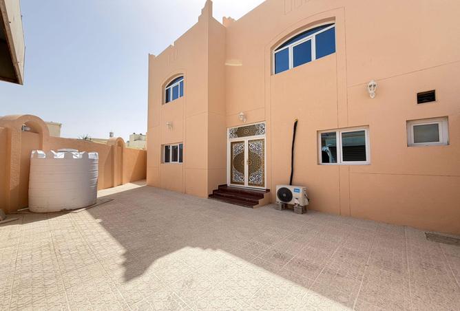 53717154 - Property Main Image