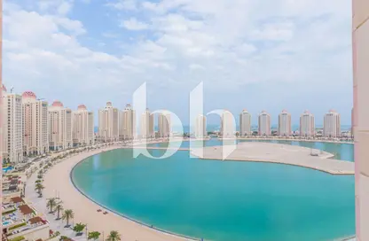 شقة - 2 غرف نوم - 3 حمامات للايجار في فيفا غرب - فيفا بحرية - جزيرة اللؤلؤة - الدوحة