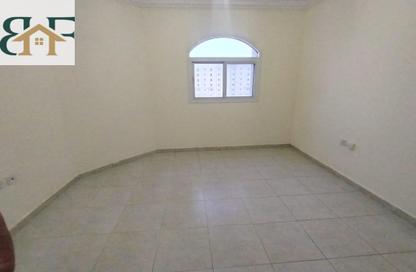 Apartment - 3 Bedrooms - 2 Bathrooms for rent in Fereej Bin Mahmoud North - Fereej Bin Mahmoud - Doha