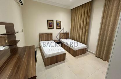Apartment - 2 Bedrooms - 2 Bathrooms for rent in Al Sadd Tourist Apartments - Al Sadd - Doha Apartment - 2 Bedrooms - 2 Bathrooms for rent in Al Sadd Tourist Apartments - Al Sadd - Doha