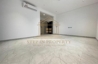 فيلا - 7 غرف نوم - 8 حمامات للايجار في الخيصة - الخيصة - أم صلال محمد