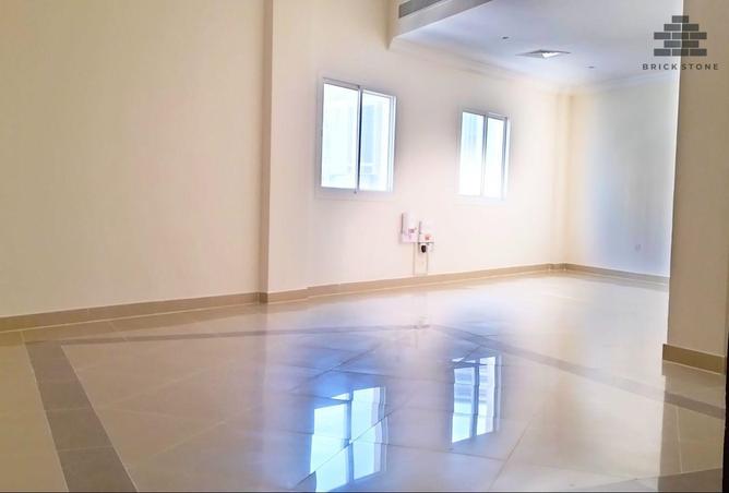 52088163 - Property Main Image