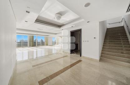 Apartment - 4 - 5 for rent in Viva West - Viva Bahriyah - The Pearl Island - Doha Apartment - 4 - 5 for rent in Viva West - Viva Bahriyah - The Pearl Island - Doha