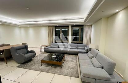 Apartment - 3 Bedrooms - 4 Bathrooms for rent in Al Gassar Resort - West Bay - Doha