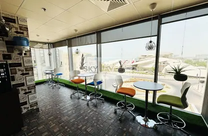 مساحات مكتبية - استوديو - 2 حمامات للايجار في فندق سرايا كورنيش - شارع الكورنيش - الدوحة