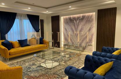 Apartment - 1 Bedroom - 2 Bathrooms for rent in West Porto Drive - Porto Arabia - The Pearl Island - Doha