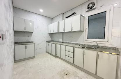 Apartment - 2 - 2 for rent in Umm Ghuwalina - Umm Ghuwailina - Doha Apartment - 2 - 2 for rent in Umm Ghuwalina - Umm Ghuwailina - Doha