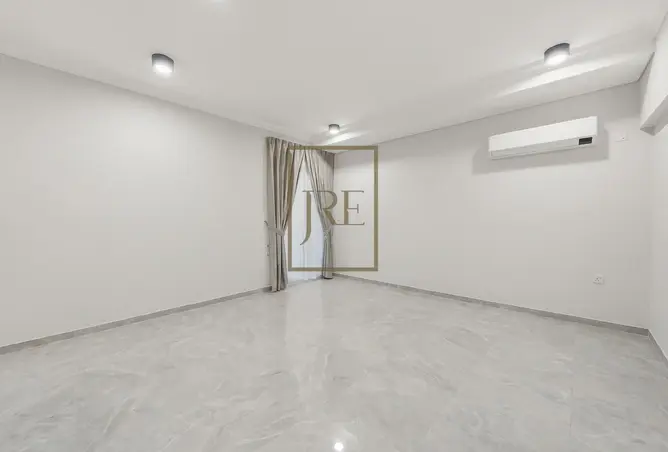 59998148 - Property Image 2