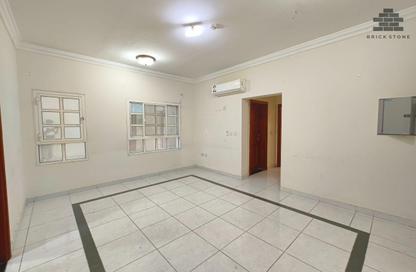 Apartment - 1 Bedroom - 1 Bathroom for rent in Salaja Street - Doha Al Jadeed - Doha Apartment - 1 Bedroom - 1 Bathroom for rent in Salaja Street - Doha Al Jadeed - Doha