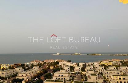 Apartment - 3 Bedrooms - 5 Bathrooms for sale in Floresta Gardens - Floresta Gardens - The Pearl Island - Doha