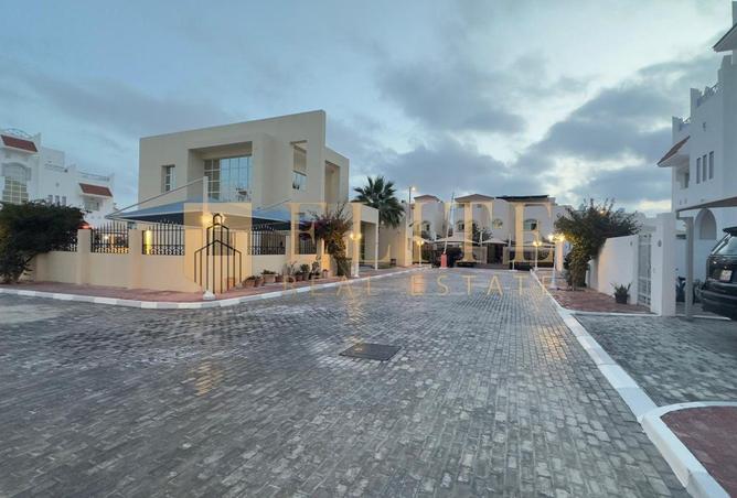 52913160 - صورة العقار 2