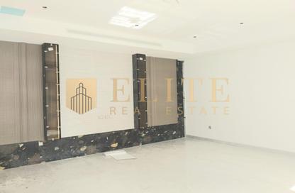 Villa - 7 Bedrooms - 7+ Bathrooms for rent in Al Kheesa - Al Kheesa - Umm Salal Mohammed