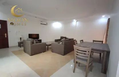 Apartment - 2 Bedrooms - 2 Bathrooms for rent in Al Mansoura - Al Mansoura - Doha