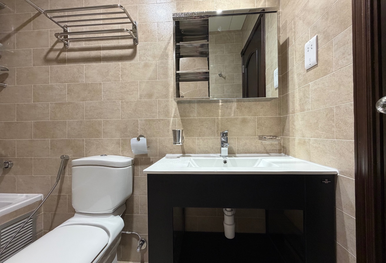Luxury 2BR + Maid | Lusail | QAR 8,500 | Bills Inc thumbnail 11