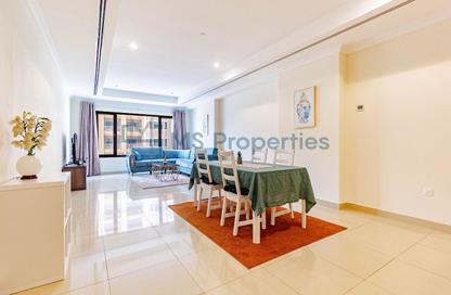 Apartment - 1 Bedroom - 2 Bathrooms for sale in East Porto Drive - Porto Arabia - The Pearl Island - Doha Apartment - 1 Bedroom - 2 Bathrooms for sale in East Porto Drive - Porto Arabia - The Pearl Island - Doha