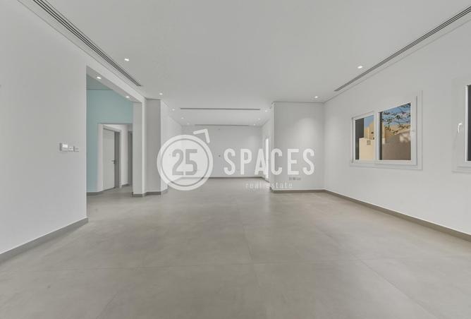 52864013 - Property Image 2