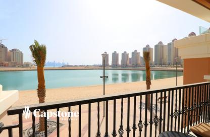 Townhouse - 1 - 2 for rent in Viva East - Viva Bahriyah - The Pearl Island - Doha