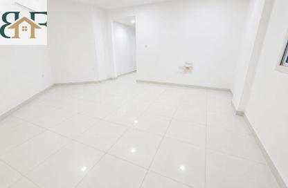 شقة - 3 غرف نوم - 2 حمامات للايجار في 28  نجمة - شارع ابن درهم - نجمة - الدوحة