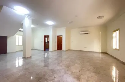 Villa - 3 Bedrooms - 4 Bathrooms for rent in Umm Salal Mahammad - Umm Salal City - Doha