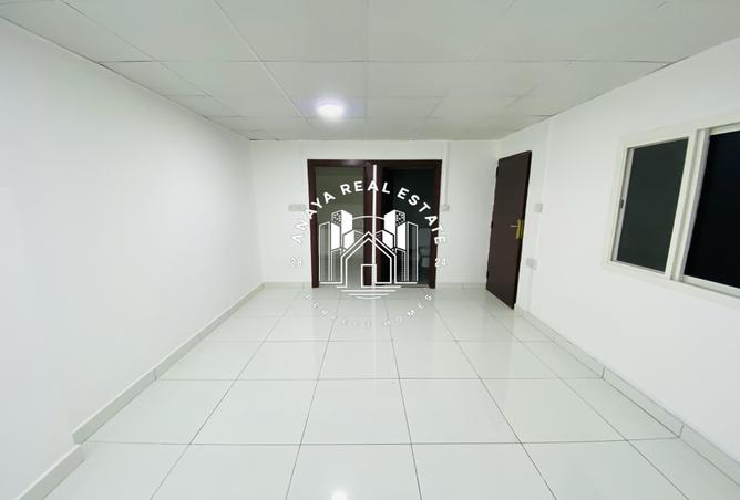 1016958 - Property Image 2