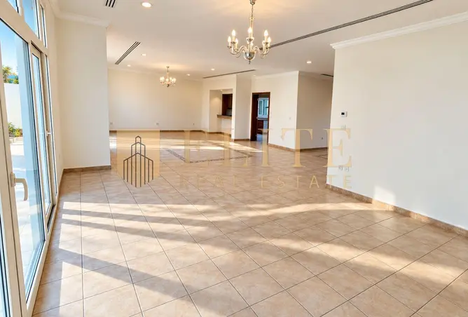 62126812 - Property Image 2